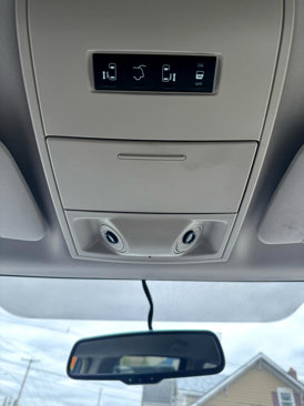 Used 2011 Chrysler Town & Country Touring w/ Entertainment Group #1 image 21