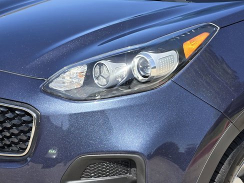 Used 2017 Kia Sportage LX image 9