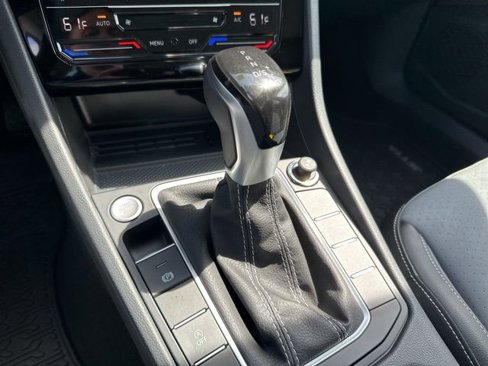 New 2025 Volkswagen Jetta SE image 16