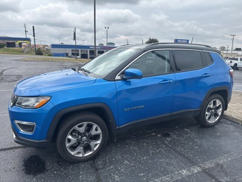 Used 2018 Jeep Compass Limited image 1