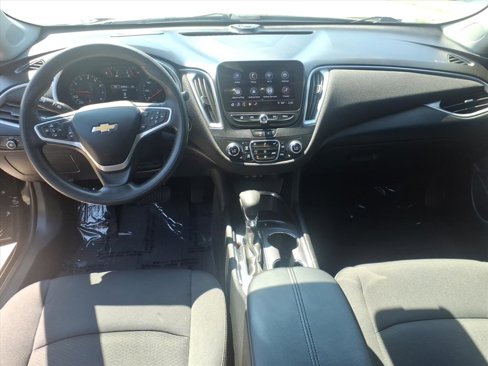 Used 2023 Chevrolet Malibu LT image 3