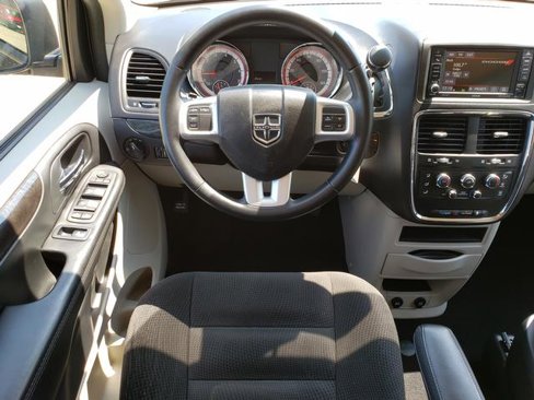 Used 2017 Dodge Grand Caravan SE w/ Power Window Group image 16