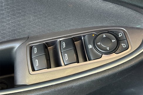 Used 2019 Chevrolet Malibu LT image 16