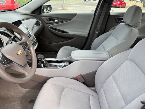 Used 2022 Chevrolet Malibu LT image 8