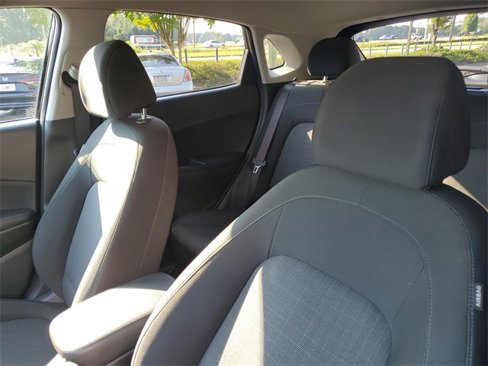 Used 2023 Hyundai Kona SEL image 17