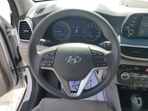 Used 2020 Hyundai Tucson SE image 15