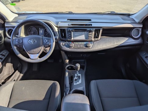 Used 2018 Toyota RAV4 XLE image 22