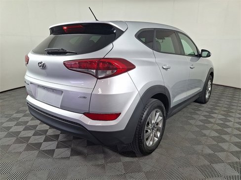 Used 2018 Hyundai Tucson SE image 10