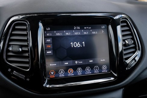 Used 2021 Jeep Compass Limited image 6