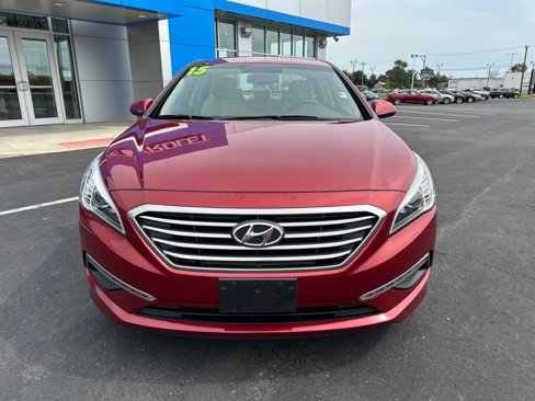 Used 2015 Hyundai Sonata SE w/ Option Group 09 image 2