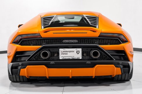 Used 2022 Lamborghini Huracan EVO image 4
