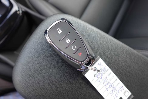 Used 2024 Chevrolet Trax ACTIV w/ Sunroof Package image 37