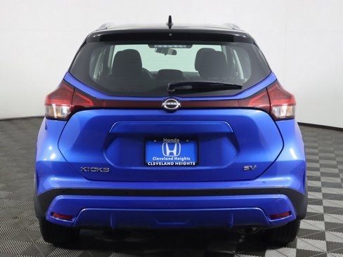 Used 2023 Nissan Kicks SV image 10