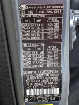 Used 2019 Land Rover Discovery Sport SE image 15