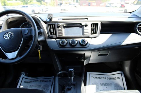 Used 2016 Toyota RAV4 LE image 15
