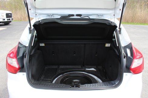 Used 2014 Ford Focus SE w/ Equipment Group 201A image 7