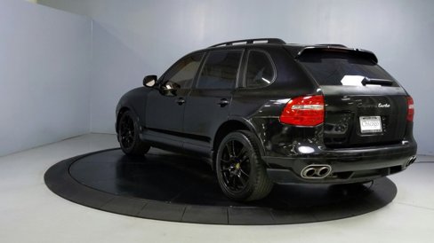 Used 2008 Porsche Cayenne Turbo image 5