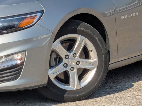 Used 2024 Chevrolet Malibu LT image 11