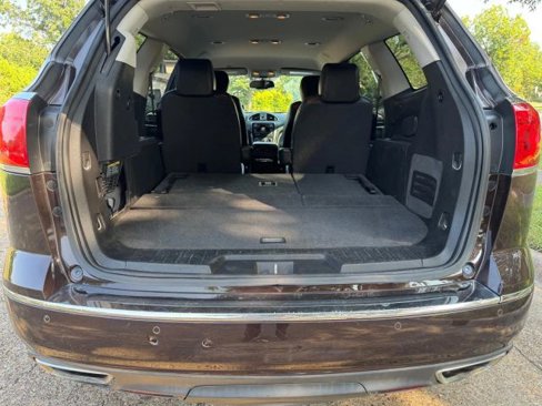 Used 2017 Buick Enclave Leather image 9