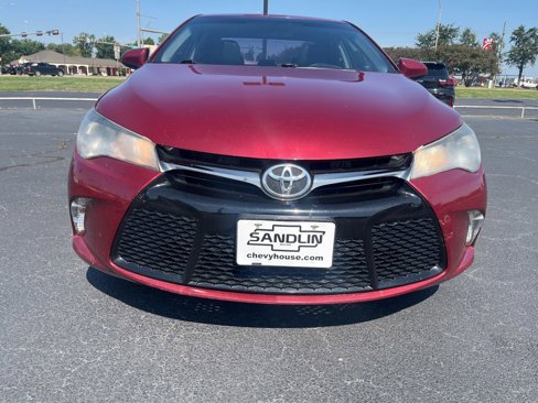 Used 2017 Toyota Camry SE image 10
