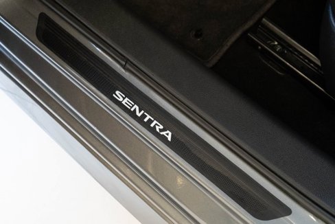 Used 2022 Nissan Sentra SR w/ Lighting Package image 14
