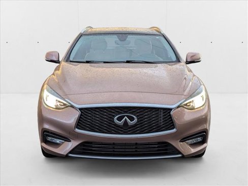 Used 2018 INFINITI QX30 Premium w/ Cargo Package image 2