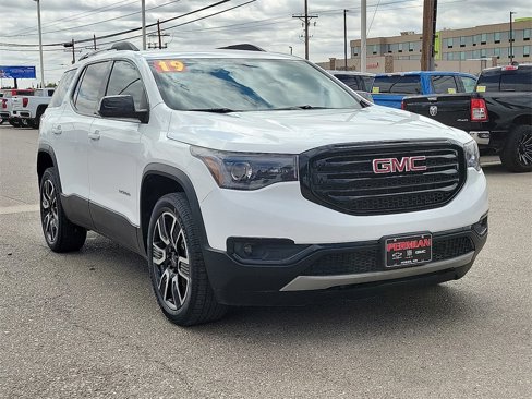 Used 2019 GMC Acadia SLT w/ Black Edition image 2