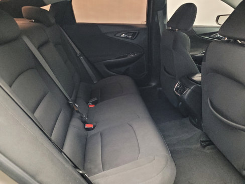 Used 2020 Chevrolet Malibu LT image 19