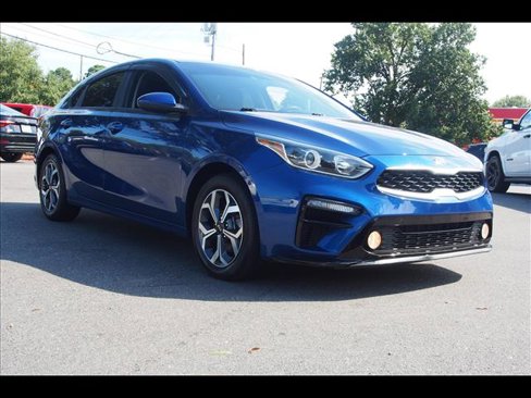 Used 2021 Kia Forte LXS image 7