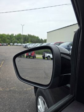 Used 2021 Ford Escape SE image 8