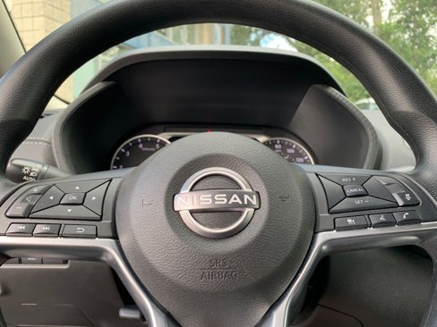Used 2024 Nissan Sentra SV image 25