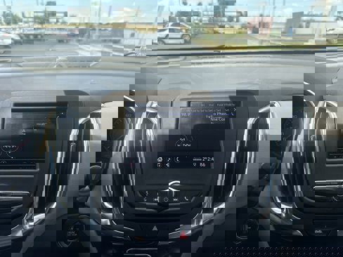 Used 2021 Chevrolet Equinox LS image 16