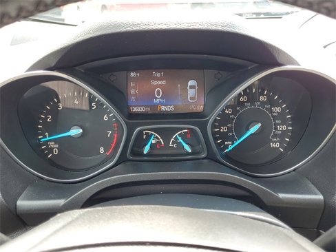 Used 2017 Ford Escape SE w/ Equipment Group 201A image 14