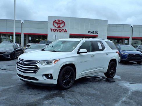Used 2019 Chevrolet Traverse High Country image 1