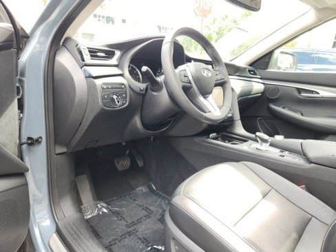 Used 2022 INFINITI QX50 Luxe image 23