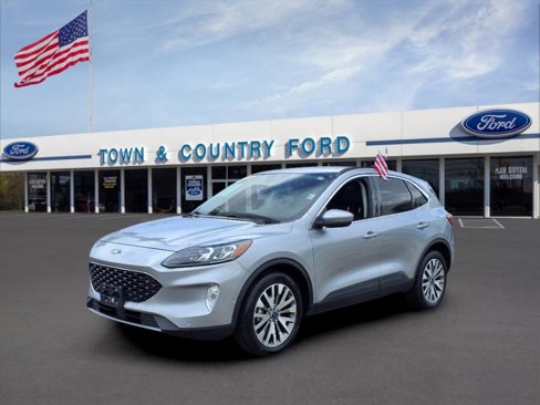 Used 2021 Ford Escape Titanium image 7