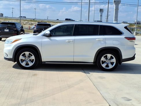 Used 2016 Toyota Highlander Limited Platinum image 6