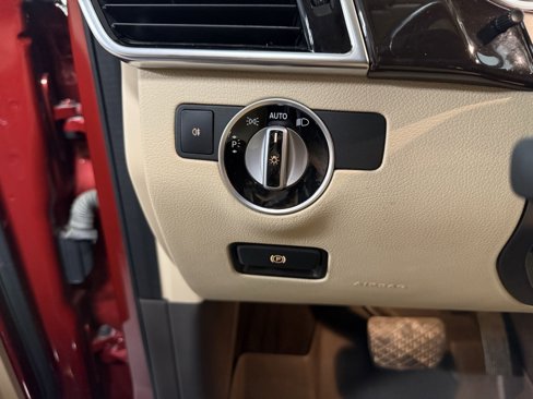 Used 2017 Mercedes-Benz GLE 350 4MATIC image 8