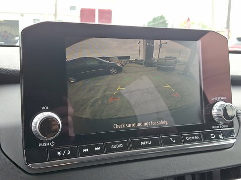Used 2022 Mitsubishi Outlander ES image 18