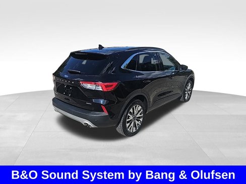 Certified 2021 Ford Escape Titanium image 6