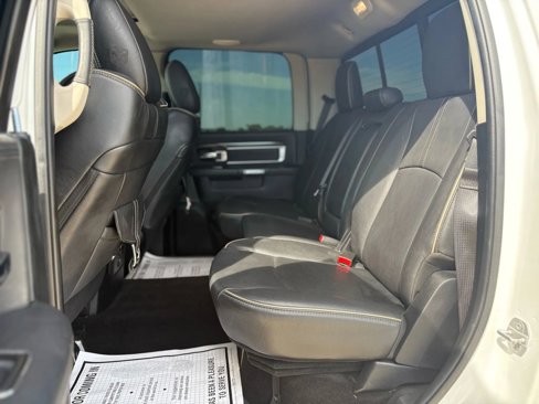 Used 2015 RAM 1500 Limited image 10