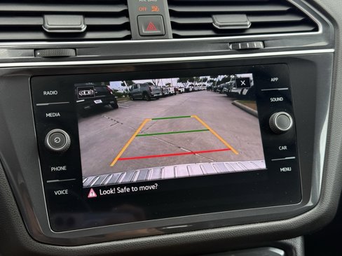 Used 2023 Chevrolet Malibu LT image 21