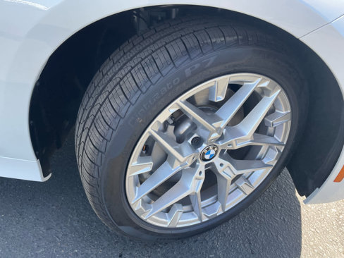 New 2025 BMW 330i Sedan image 18