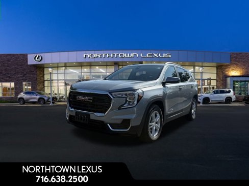 Used 2024 GMC Terrain SLE w/ Driver Convenience Package image 1