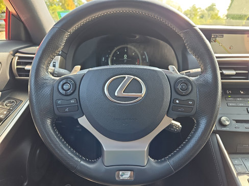 Used 2016 Lexus IS 350 AWD image 19