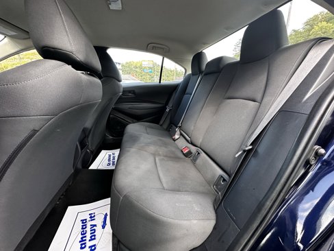 Used 2022 Toyota Corolla LE image 19