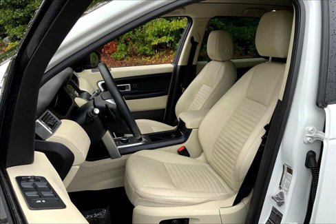 Used 2018 Land Rover Discovery Sport HSE Luxury image 8