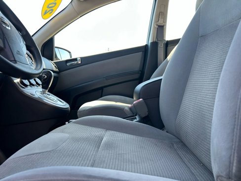 Used 2010 Nissan Sentra 2.0 SR image 9