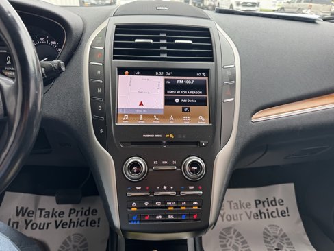 Used 2019 Lincoln MKC Reserve w/ MKC Climate Package image 24