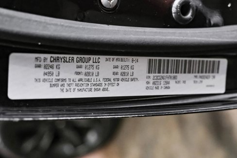 Used 2015 Dodge Challenger SXT image 44